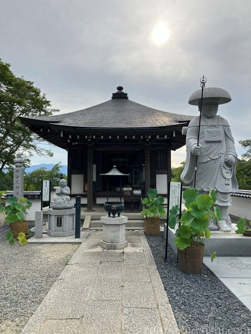 岡寺大師堂