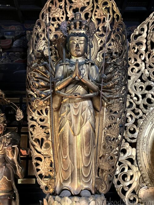 施福寺札所本尊千手観音像