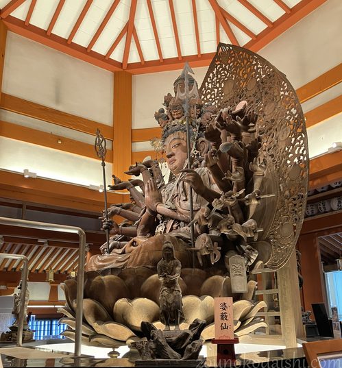 壷阪寺本尊十一面千手観音像